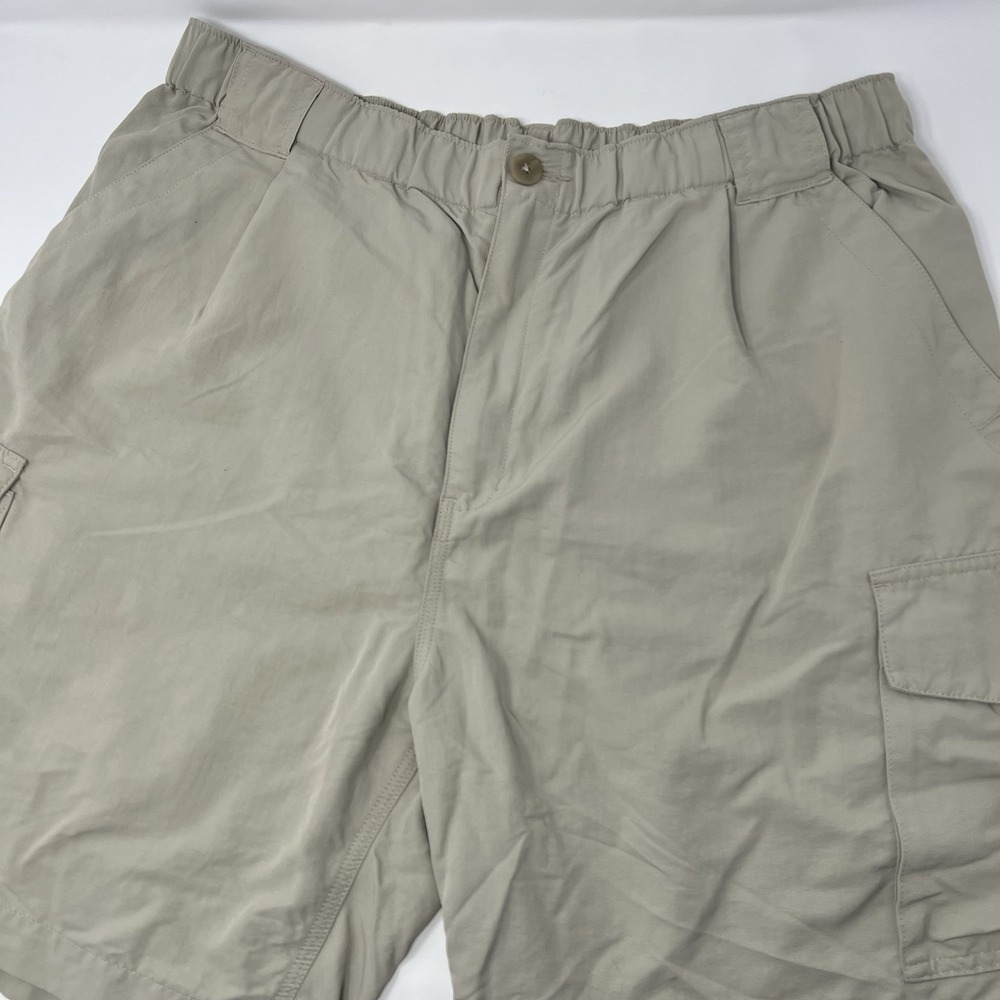 Simms Shorts Men's Size Large‎ Beige Nylon Zip Pocket Cargo Fishing Outdoors